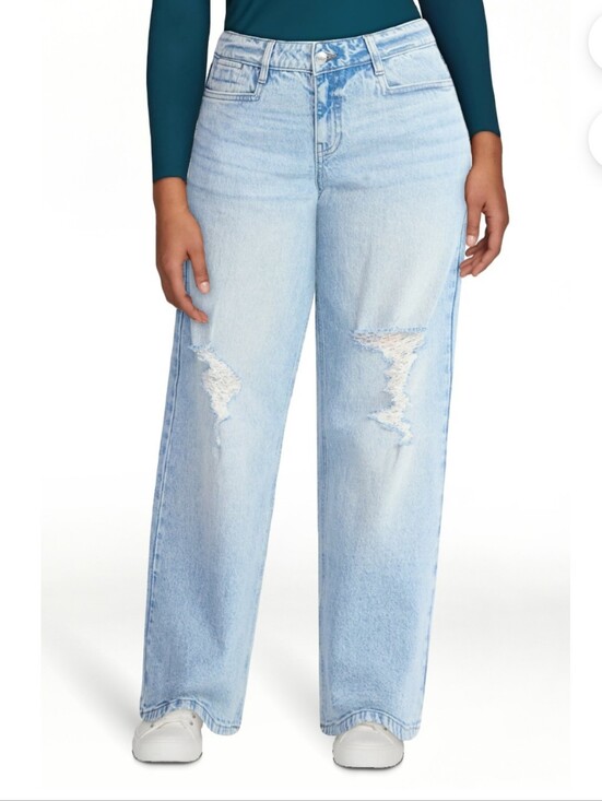 No Boundaries Denim - No Boundaries Women's Plus Distressed Denim Jeans, 30'' Inseam